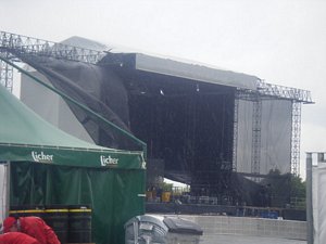 An empty Hessentag stage in the rain yesterday (Picture by Valerie)