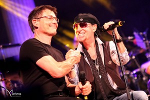Morten and Klaus Meine on stage, September 11th (Picture by Marietta Photography)