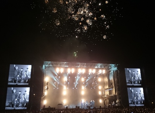 The final concert of the Cast In Steel tour ended with fireworks